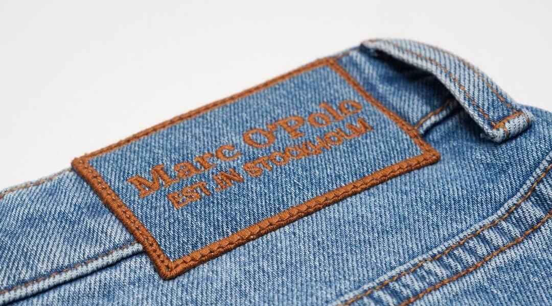Eine klassische Denim Jeans von Marc O'Polo - influData Marc O'Polo Success Story